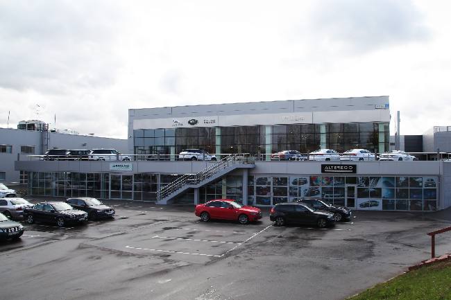     - Jaguar Land Rover Approved
