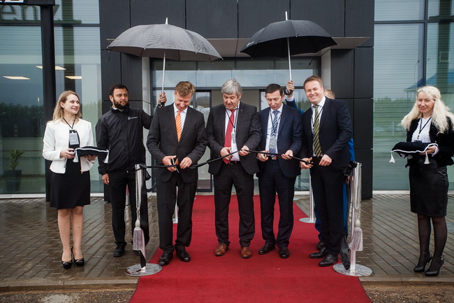                ,      Mercedes-Benz,  ,      «»  .