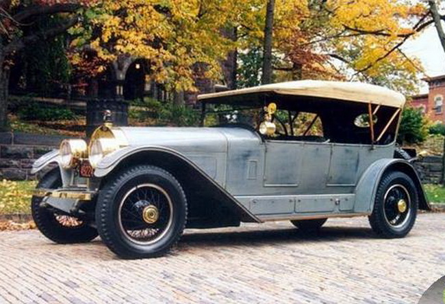  « » - Locomobile -     .