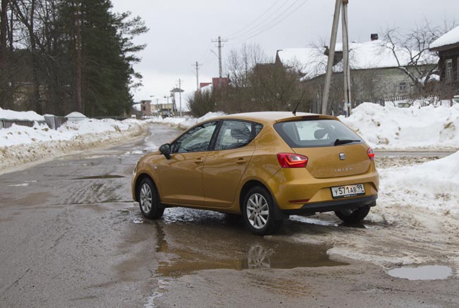 Seat Ibiza   - 