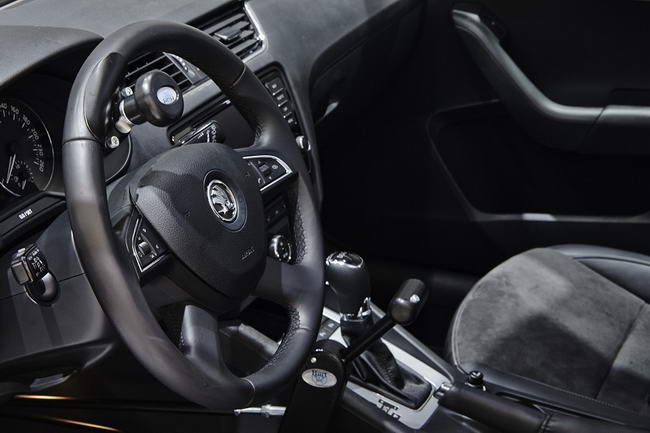   Josef Hurt MERO 3        SKODA Octavia   ,              .