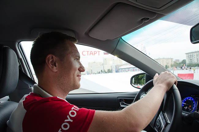 Toyota — «Camry  »