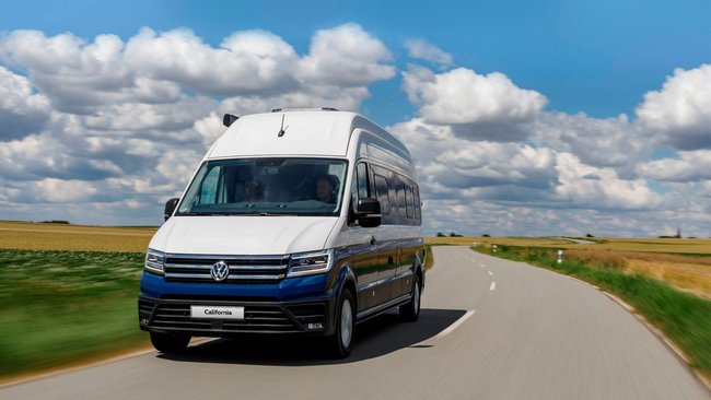         (  999 ,     )  57 215,20 .