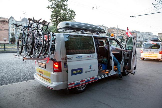         Volkswagen –  Multivan   rafter   .   Multivan 2.0 TDI 140 ..  7-.          460 .       MultiflexBoard,    3-       1,8 ,      .  ,          .