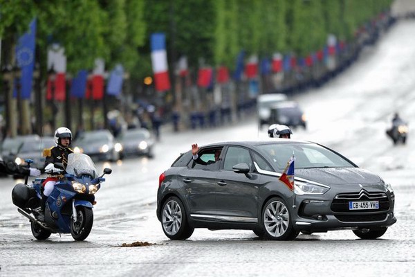      ,       ,       - Citroen DS5