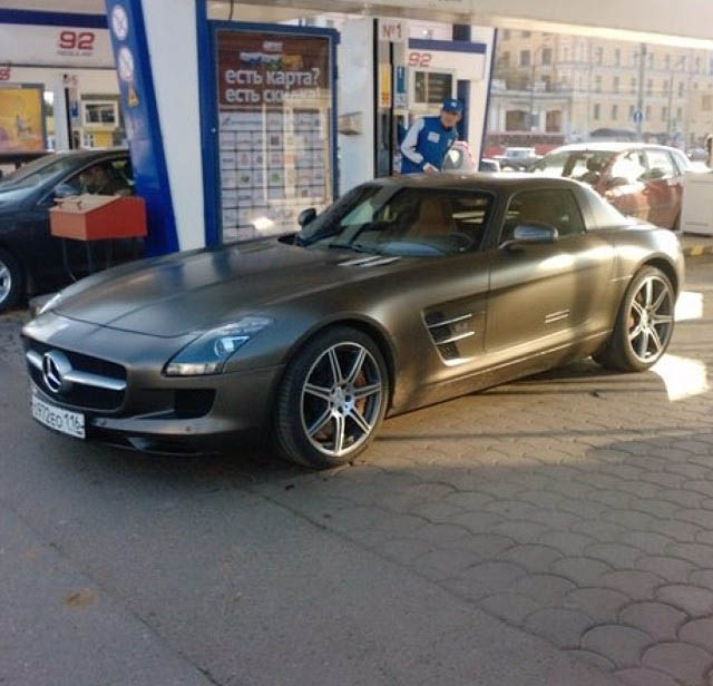 Mercedes-Benz SLS AMG